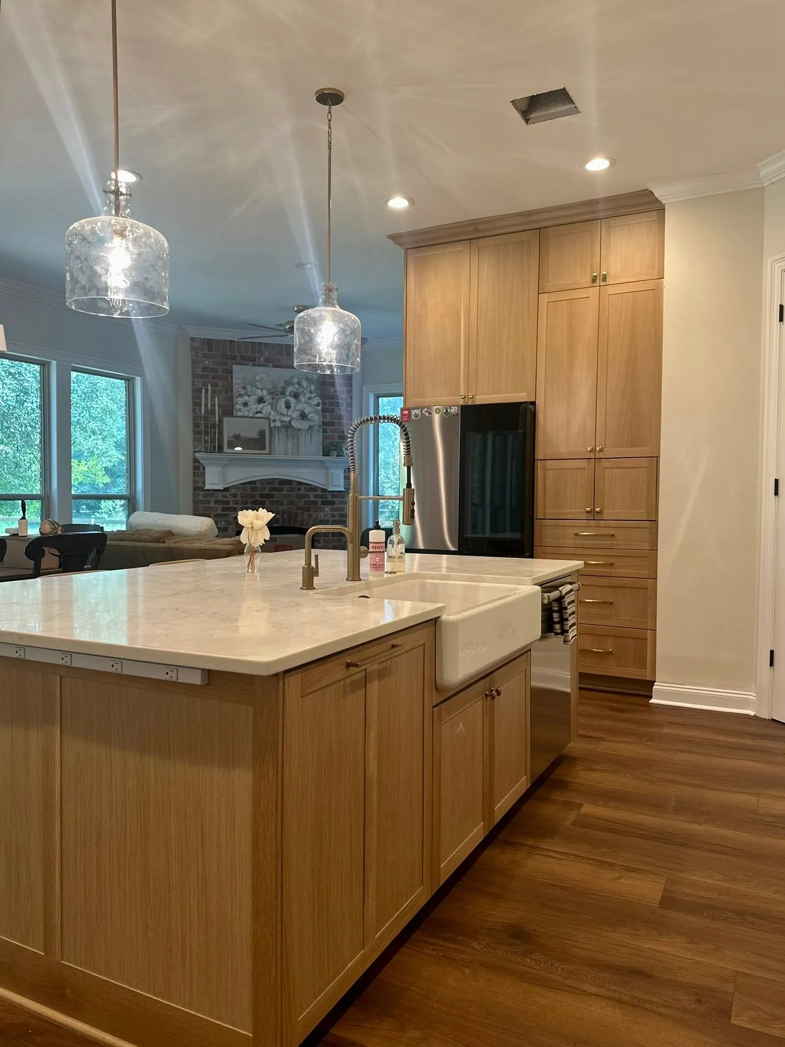 Island and Farmhouse Sink
